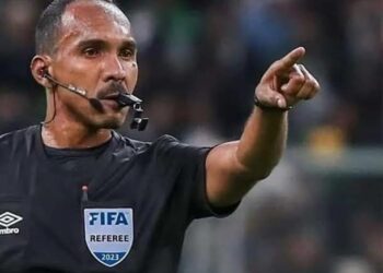 حكم سوداني لمباراة مولودية الجزائر ضد أورلاندو بيراتس