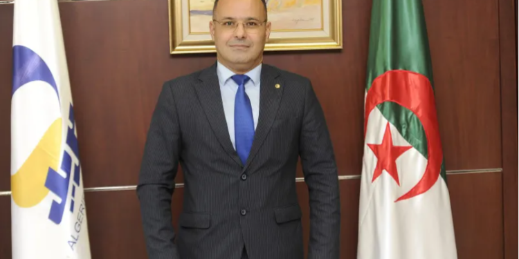 إنهاء مهام مدير عام “بريد الجزائر”