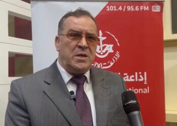 مزيان يؤكد على ضرورة تشكيل جبهة إعلامية للدفاع عن الجزائر