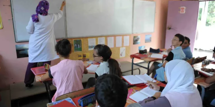 التلاميذ يعودون إلى المدارس في أقصر فصل..