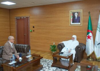 عميد جامع الجزائر يستقبل عميد المركز الإسلامي في نيس الفرنسية