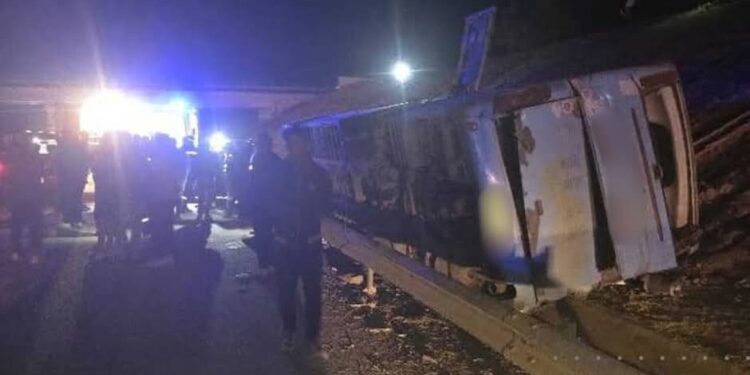 مجزرة مرورية في البويرة