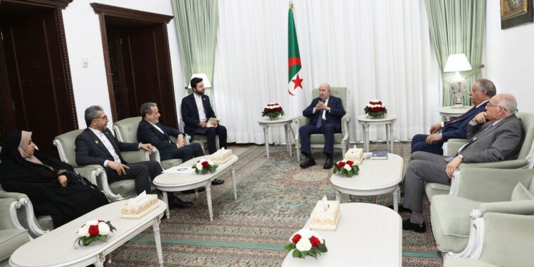 رئيس الجمهورية يستقبل وزير الشؤون الخارجية الإيرانية