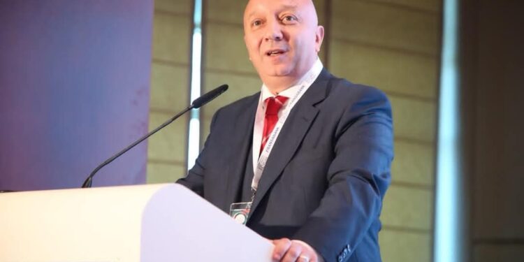 زهير حامدي مديرا تنفيذيا للمركز الإقليمي للطاقة المتجددة وكفاءة الطاقة بالقاهرة