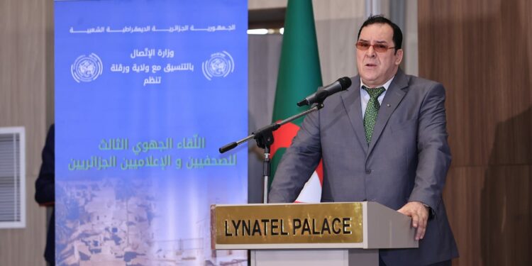 مزيان يفتتح اللقاء الجهوي للصحفيين والإعلاميين بورقلة