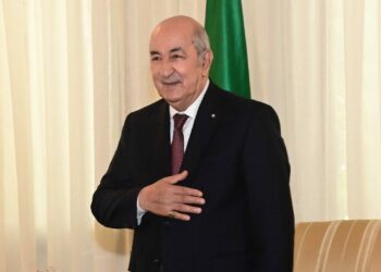 رئيس الجمهورية يهنئ الطلبة الجزائريين المتوجين في نهائي مسابقة “هواوي”  بالصين