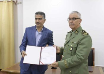 إتفاقية تعاون بين “الشّعب” والمدرسة العليا العسكرية للإعلام والاتّصال