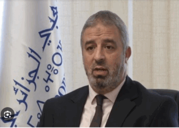 رئيس قطب الصيرفة الإسلامية بالقرض الشعبي الجزائري لـ”الشعب”: الجزائر منصةٌ للحوار الدولي حول الاستثمار والاقتصاد