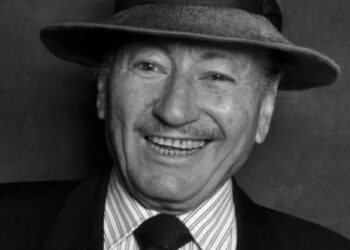 وزير الثقافة يعزي في وفاة المخرج السينمائي محمد لخضر حمينة