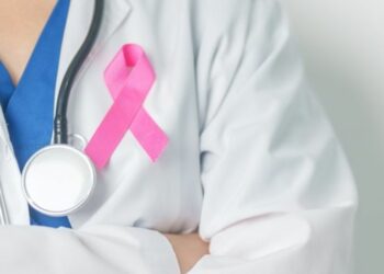 دورة تكوينية في أمراض الثدي بقسنطينة ووهران