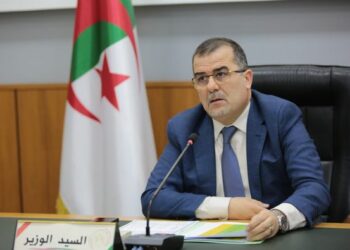 بن طالب يعرض مشروع قانون تخفيض سن التقاعد في قطاع التربية