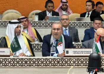 الجزائر تدعو من جاكرتا إلى نصرة القضية الفلسطينية
