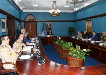 رئيس الجمهورية يترأس اجتماعا للمجلس الأعلى للأمن