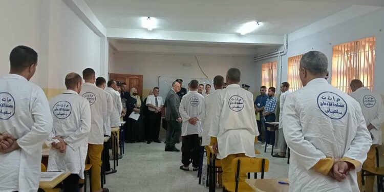 نزلاء سجن سيدي بلعباس يمتحنون في الـ”بيام”